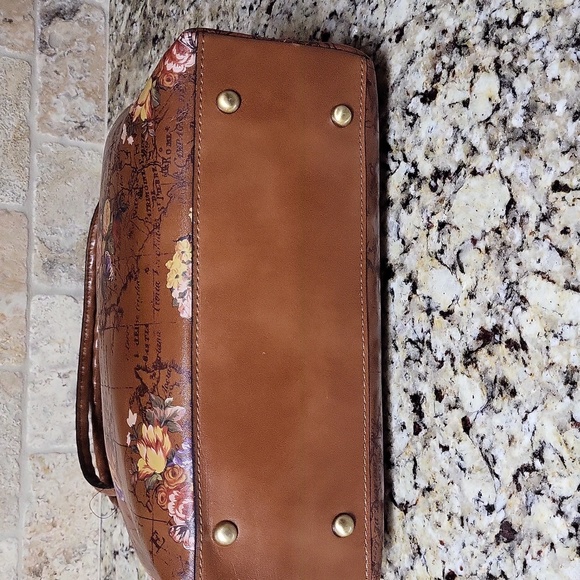 Patricia Nash Eastleigh Tote - Picture 6 of 10